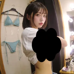 更衣室シリーズVol5（動画編）｜売れないグラドルの着替えグラビア25秒